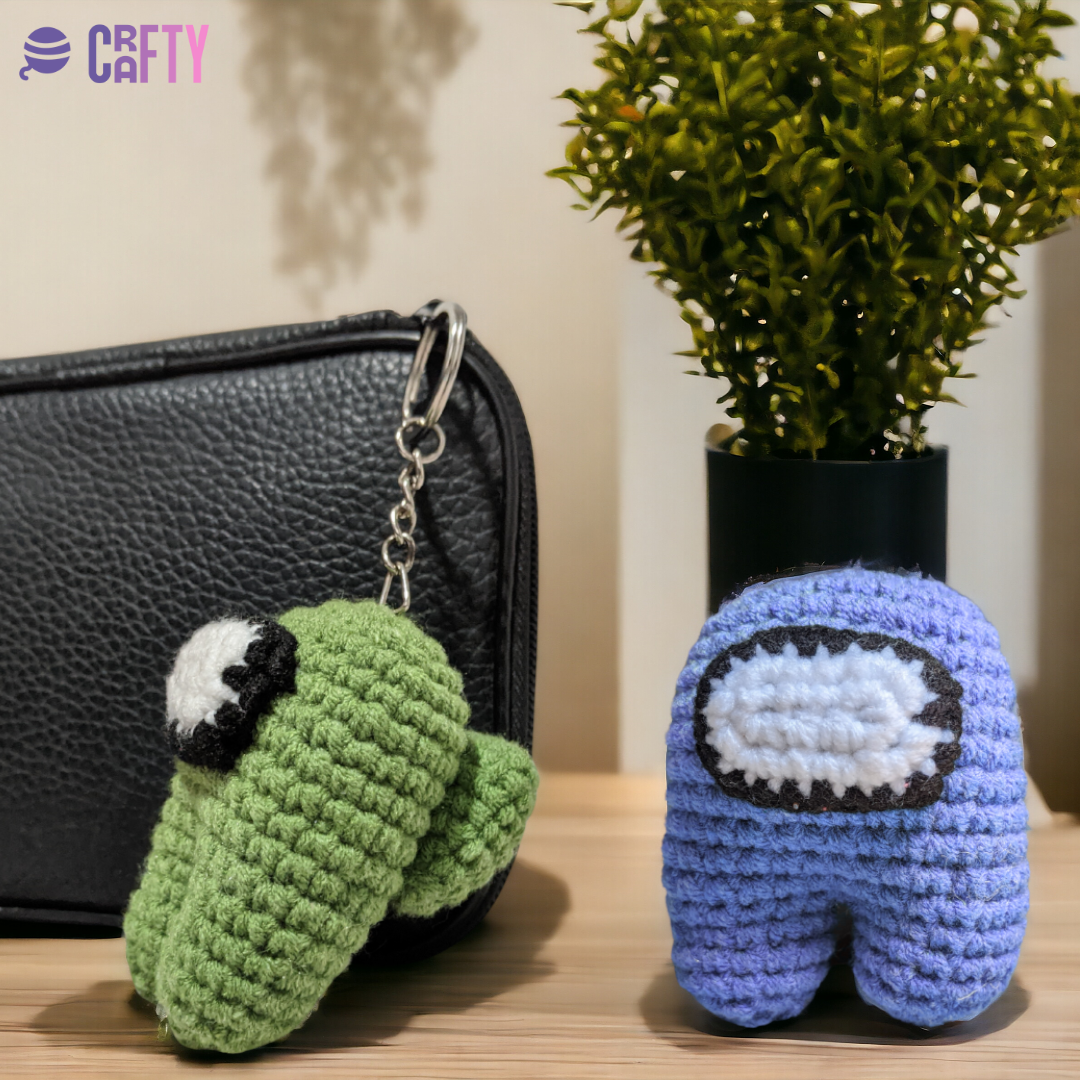 Common Spaceman Crewmate Keychain - Crochet Pattern