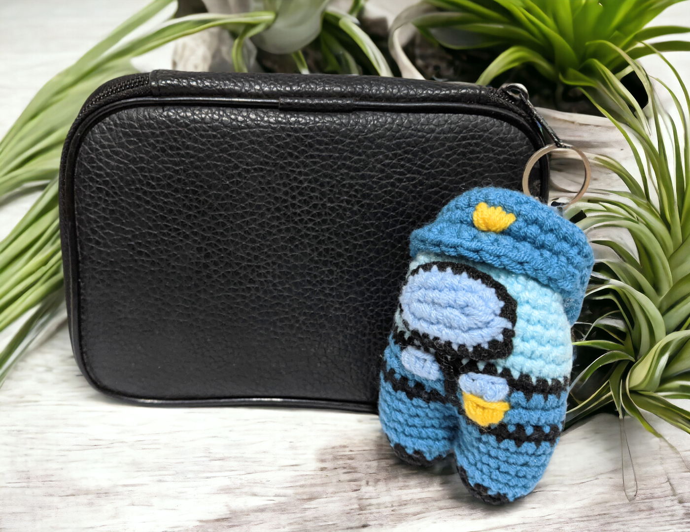 Policeman Spaceman Crewmate Keychain - Crochet Pattern